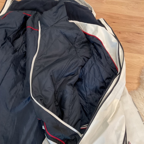 Women’s Tommy Hilfiger 3 in 1 Winter Jacket Size Small - Picture 13 of 16